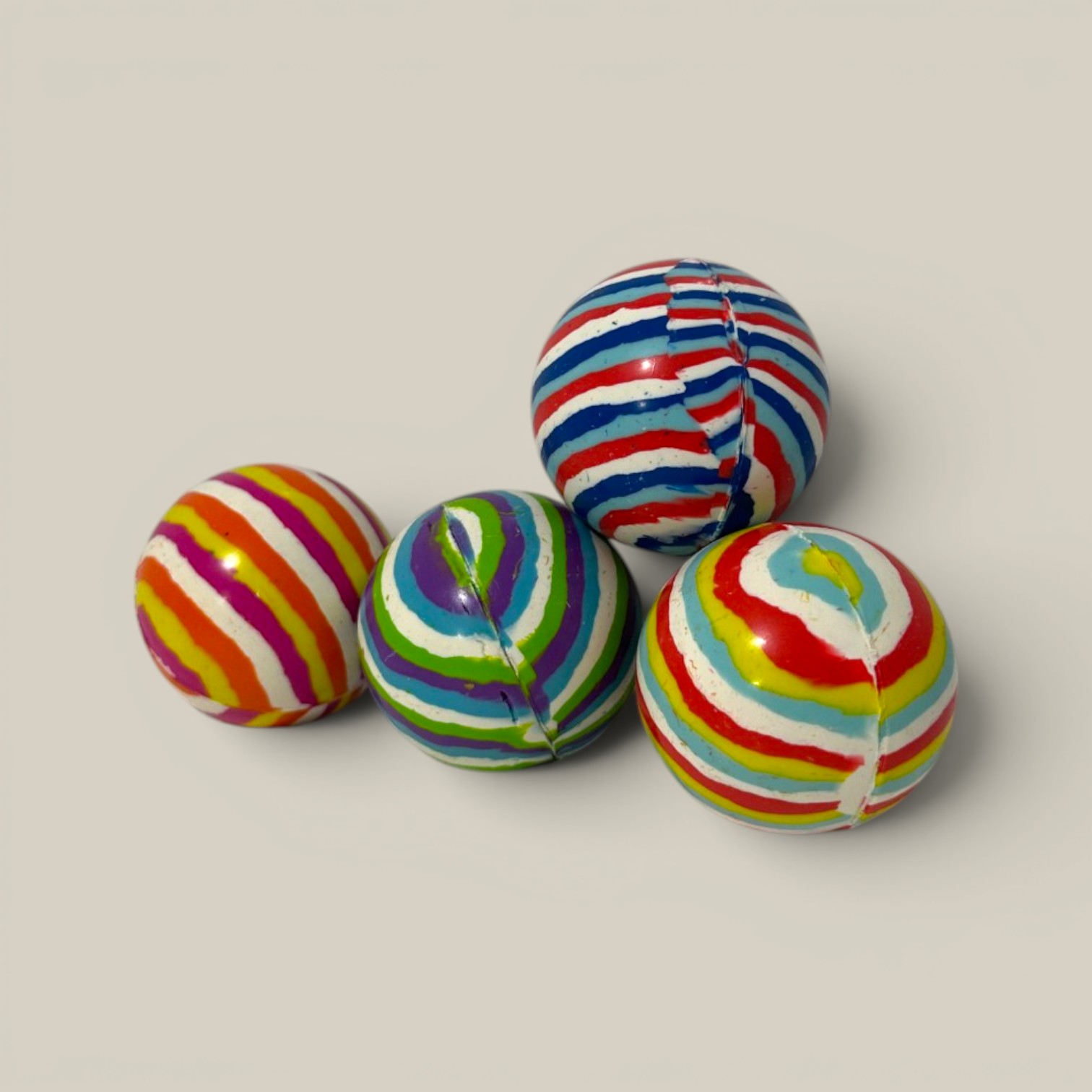 Pelota saltarina rayas colores 45mm