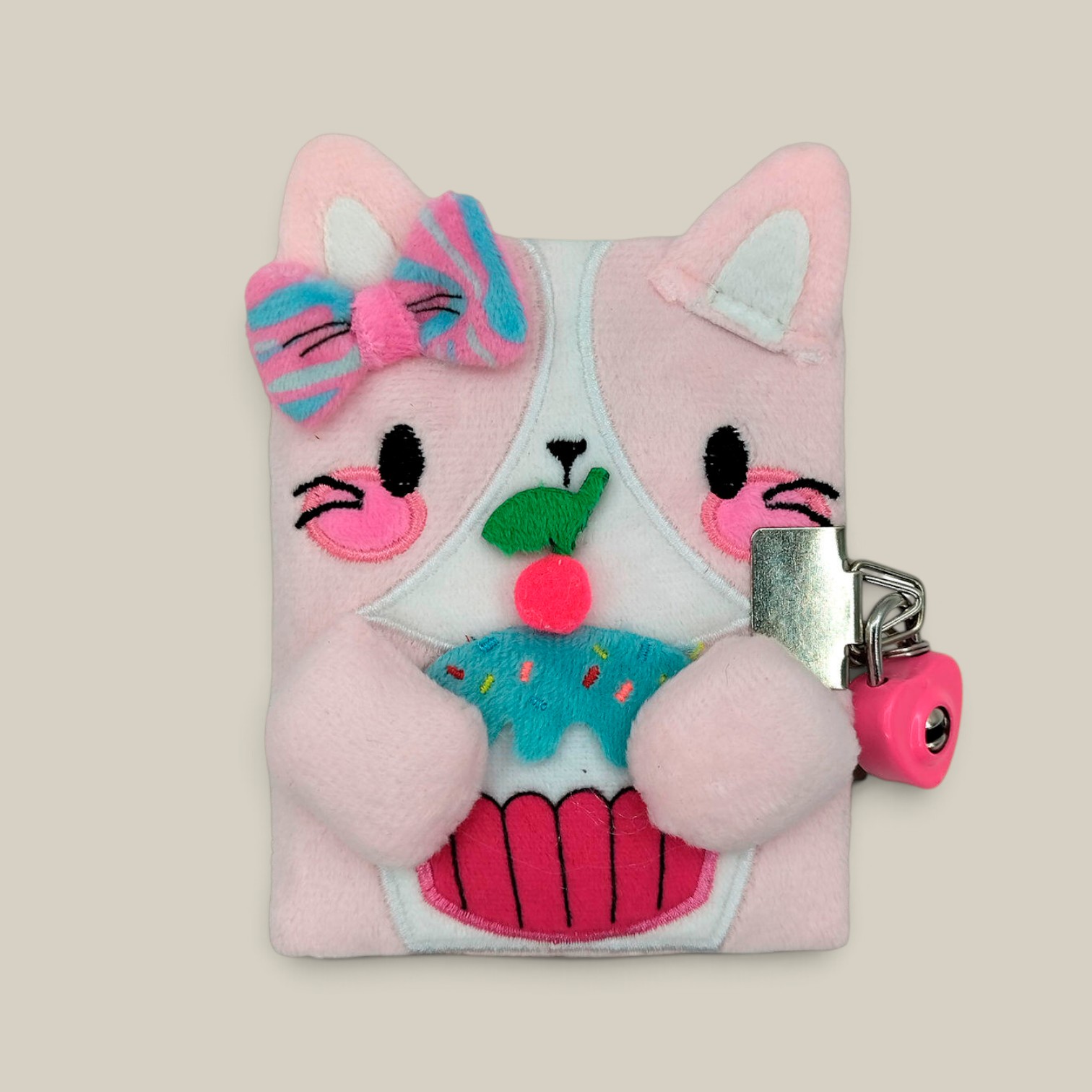 Diario plush a6 rayado c/candado