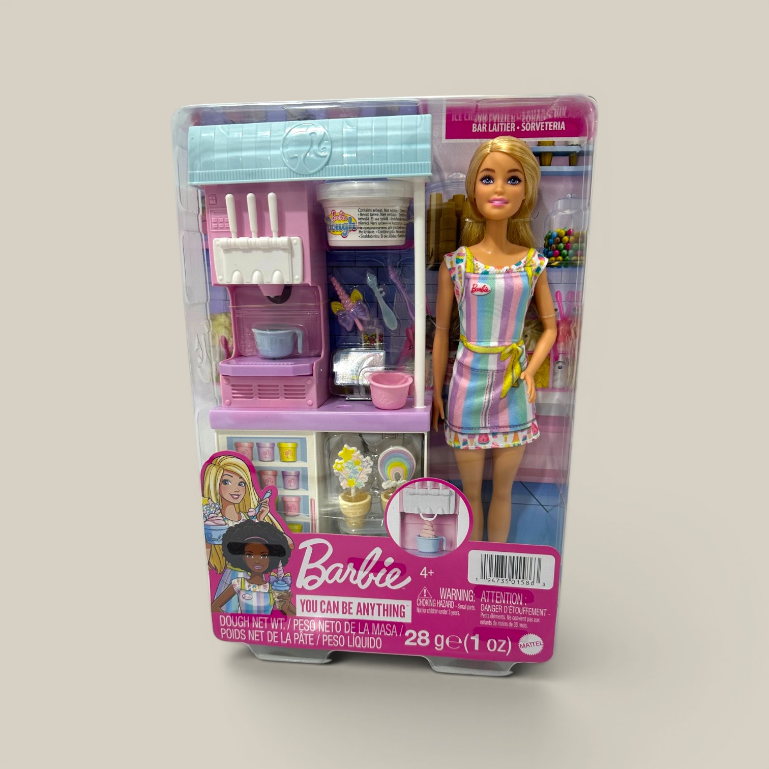 Muñeca Barbie tienda de helados